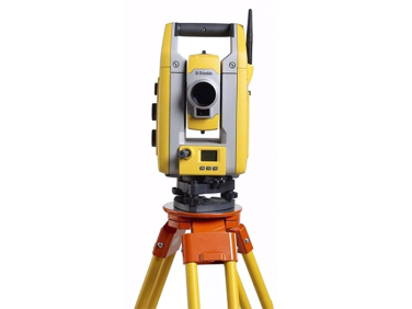 Reflectorless total station S5