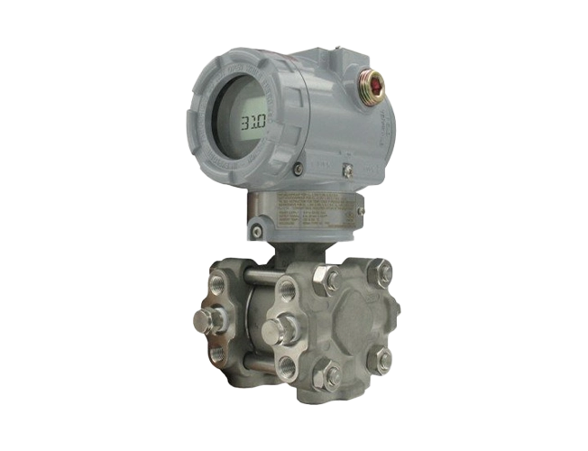 DWYER Smart differential pressure transmitter, range 0-750" w.c. 3100D-4-FM-1-1